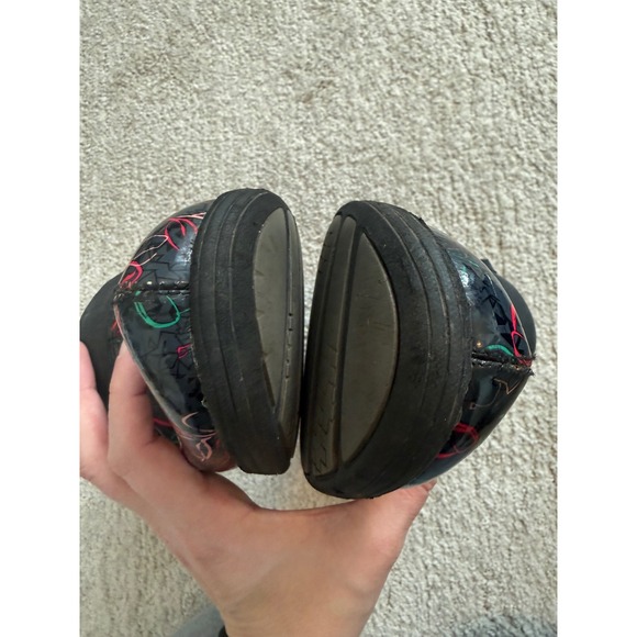 Dansko Gray with Floral Designs Size 38 – Seasoned Veterans Ready for Round 2! - Picture 4 of 10